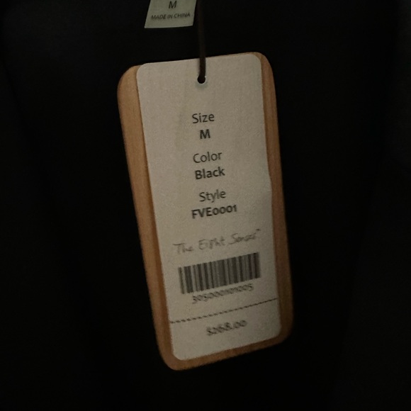 New tailored vest from The eight senses - Picture 2 of 4